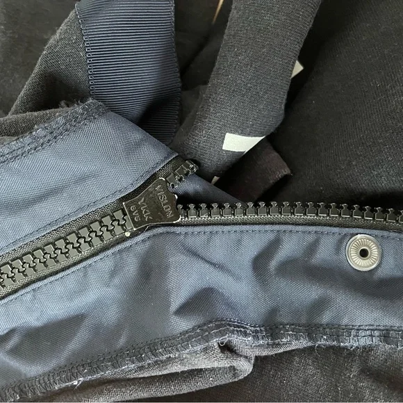 The NORTH FACE x SACAI sz S Navy Blue Short Sleeve Tshirt Size Zippers - Picture 4 of 15